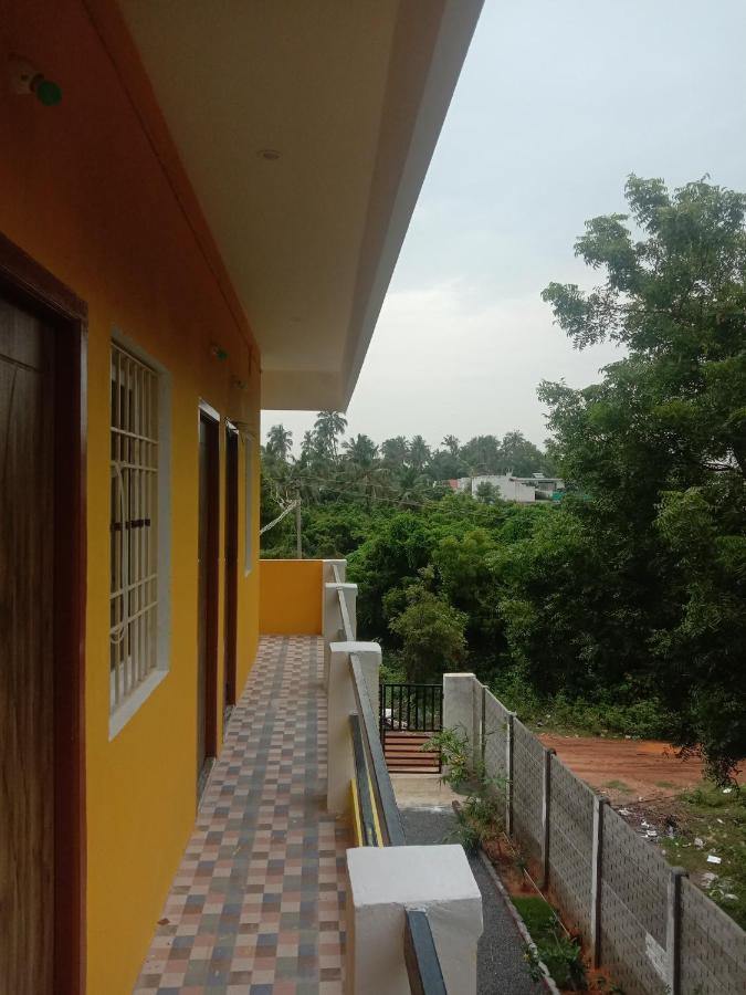 Thendral Homestay ポンディシェリ エクステリア 写真